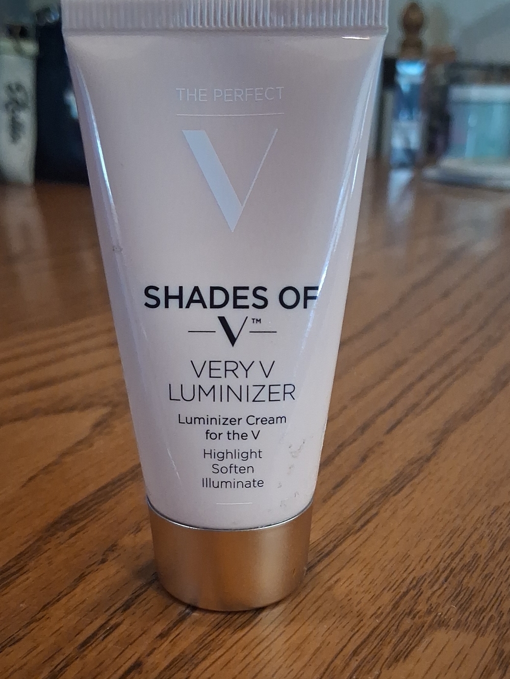 Very V Luminizer Cream — Light Pink Radiance